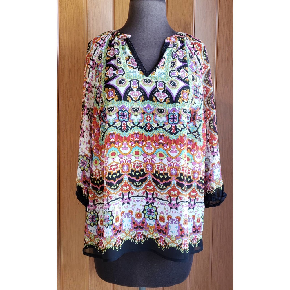 Forbidden size small 3/4 sleeve multicolored blouse